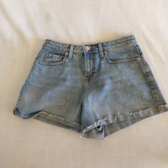JEAN Shorts – wild fable, size 6/R, high-rise rolled cuff shorts - Picture 1 of 4